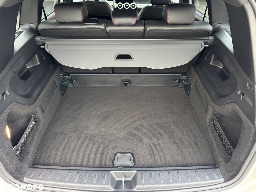 Mercedes-Benz GLB 250 4Matic 8G-DCT AMG Line - 36
