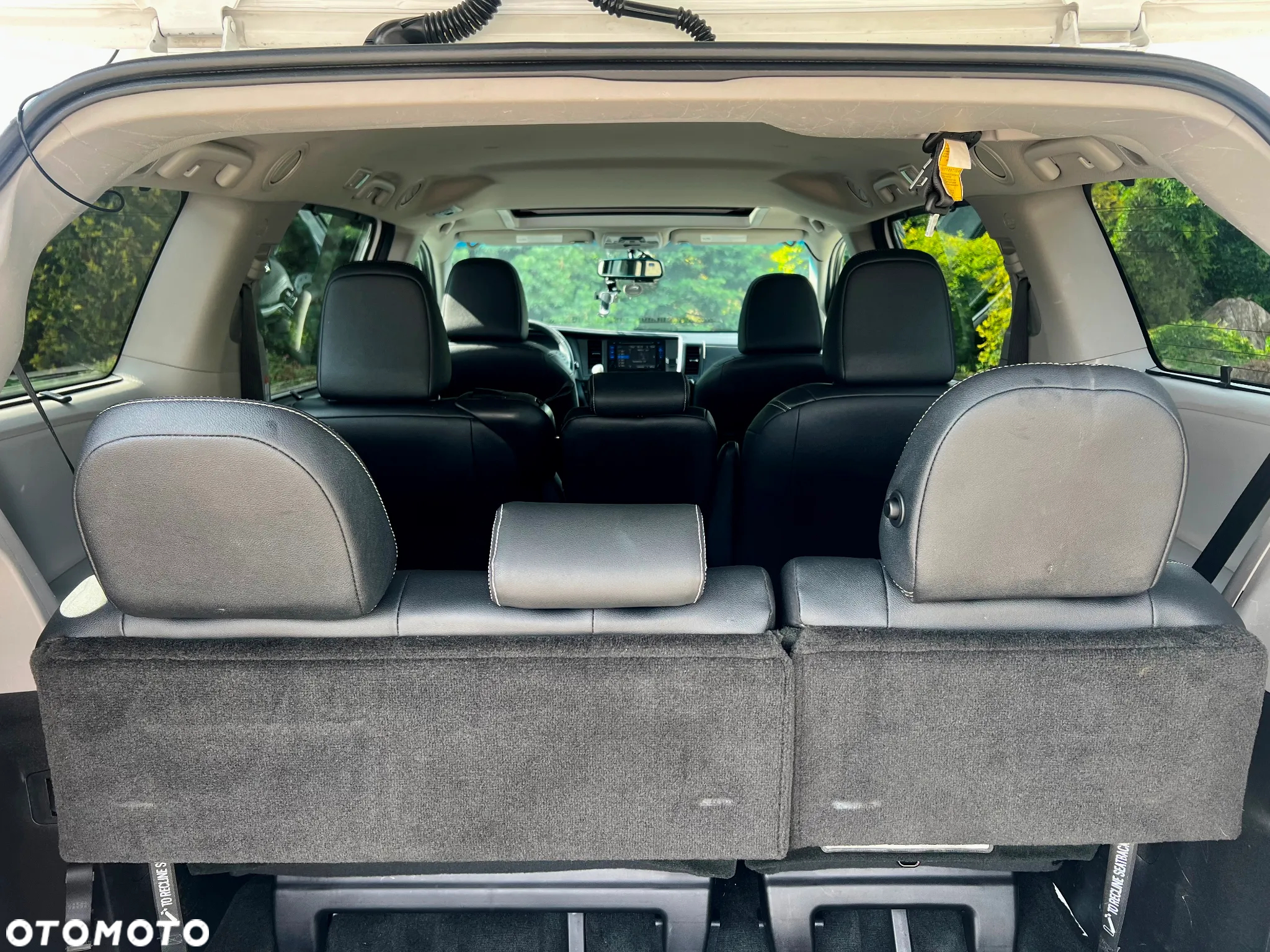 Toyota Sienna 3.5 V6 SE - 28