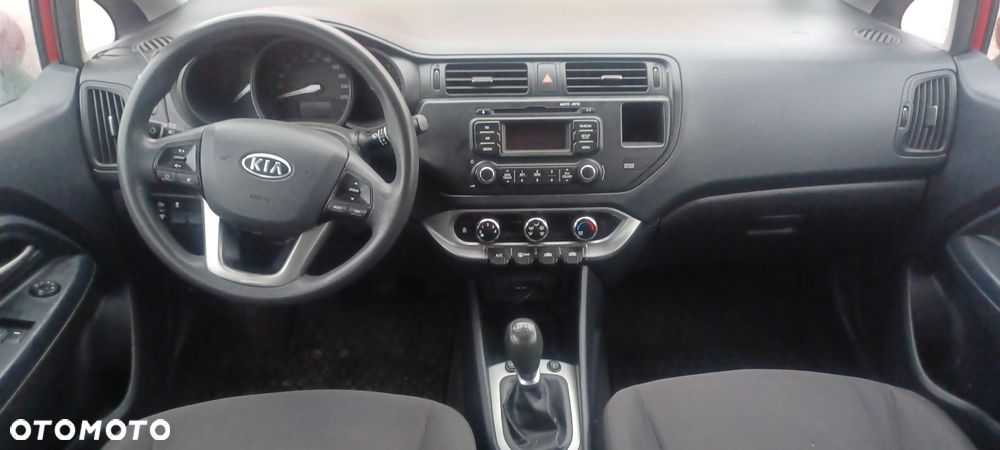 Kia Rio 1.4 Spirit - 9