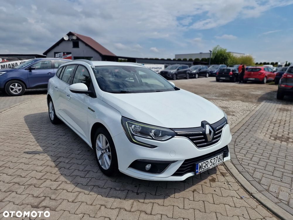 Renault Megane 1.5 dCi Bose EDC - 6