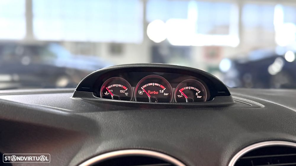 Ford Focus 2.5 RS - 25
