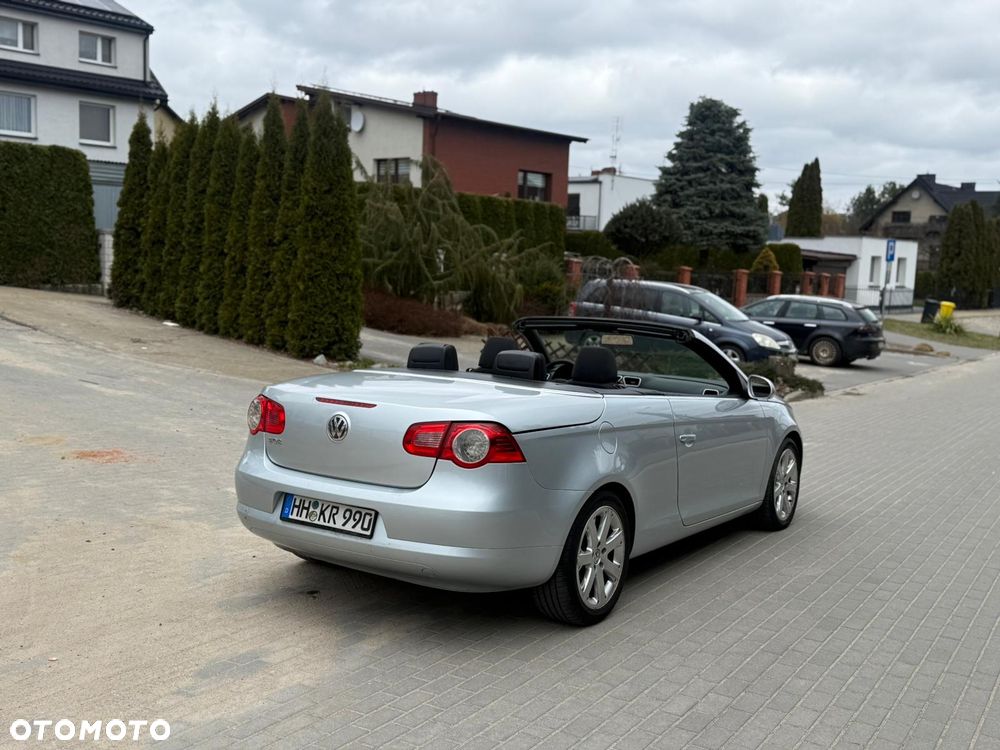 Volkswagen Eos 2.0 FSI - 4