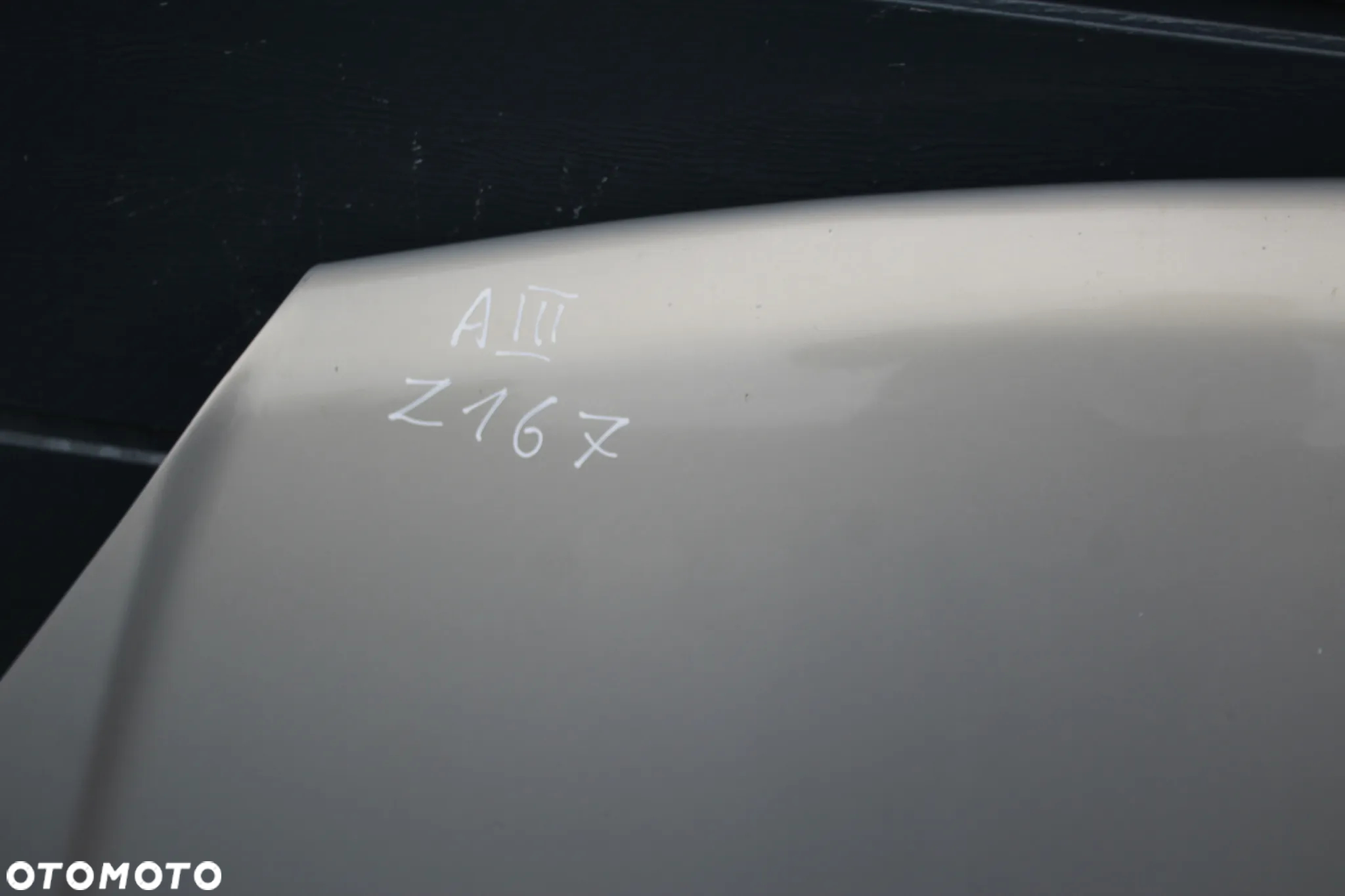 MASKA POKRYWA SILNIKA OPEL ASTRA H Z167 - 2