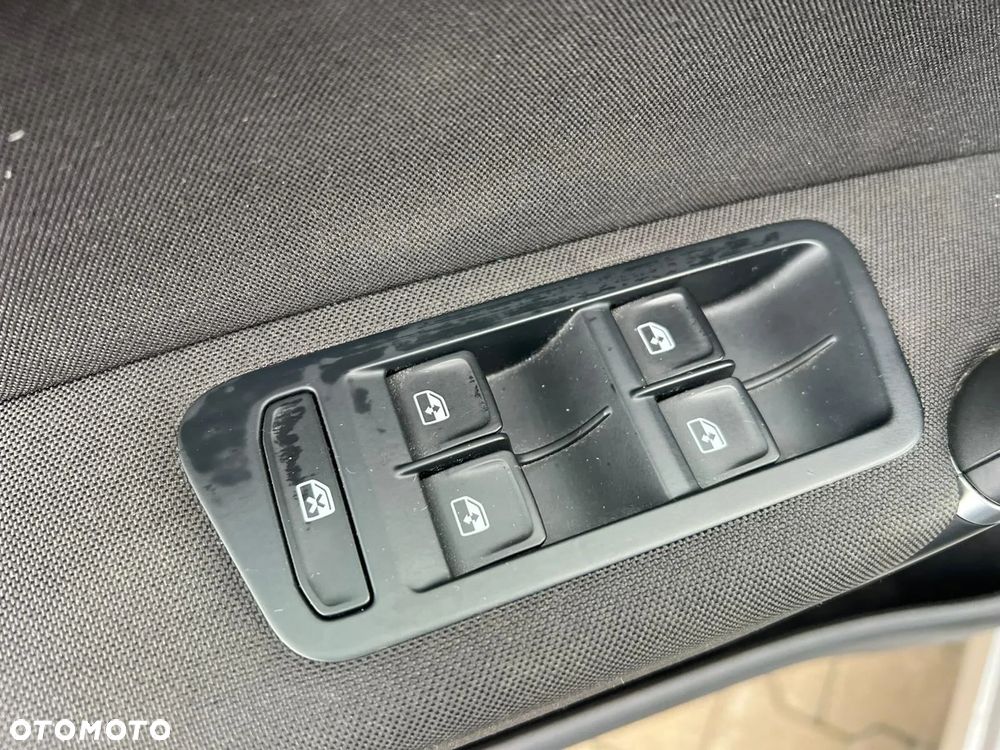 Volkswagen Golf Sportsvan VII SV 1.0 TSI Comfortline - 16