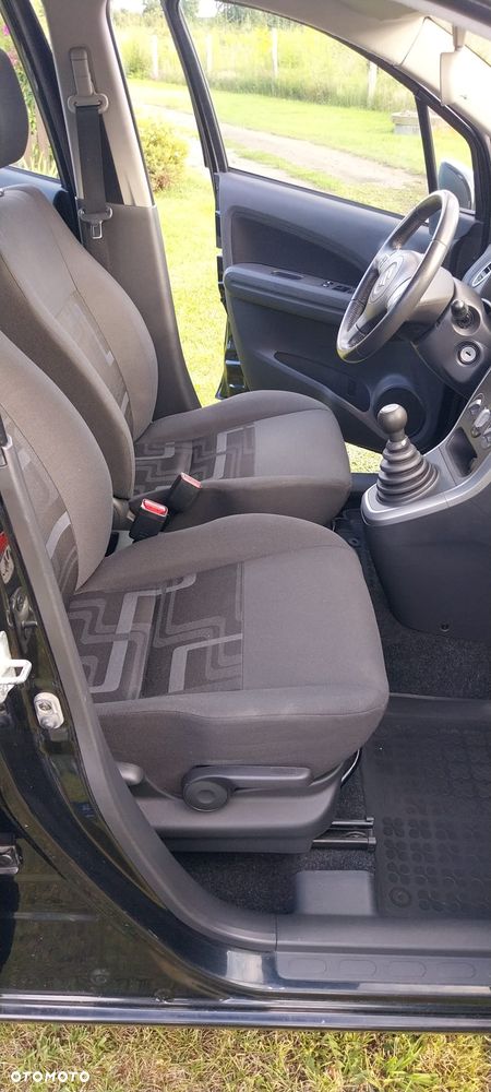 Suzuki Splash 1.0 Club - 11