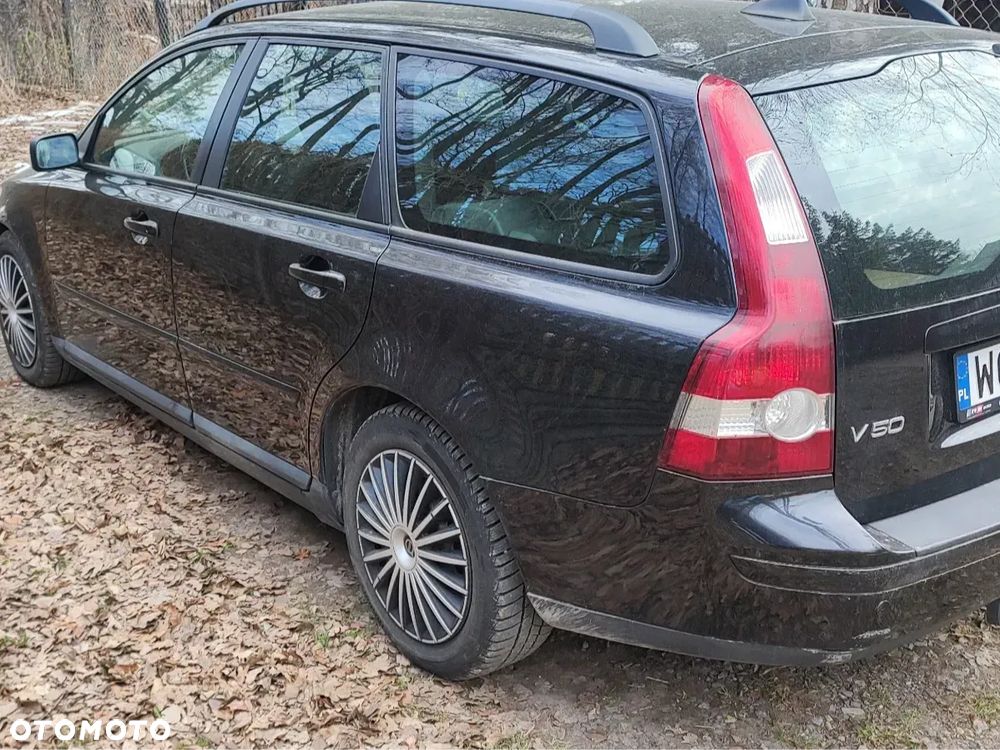 Volvo V50 - 2