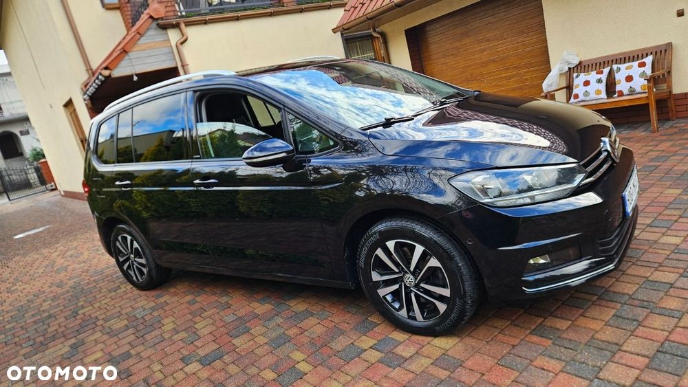 Volkswagen Touran 2.0 TDI SCR DSG IQ.DRIVE - 10