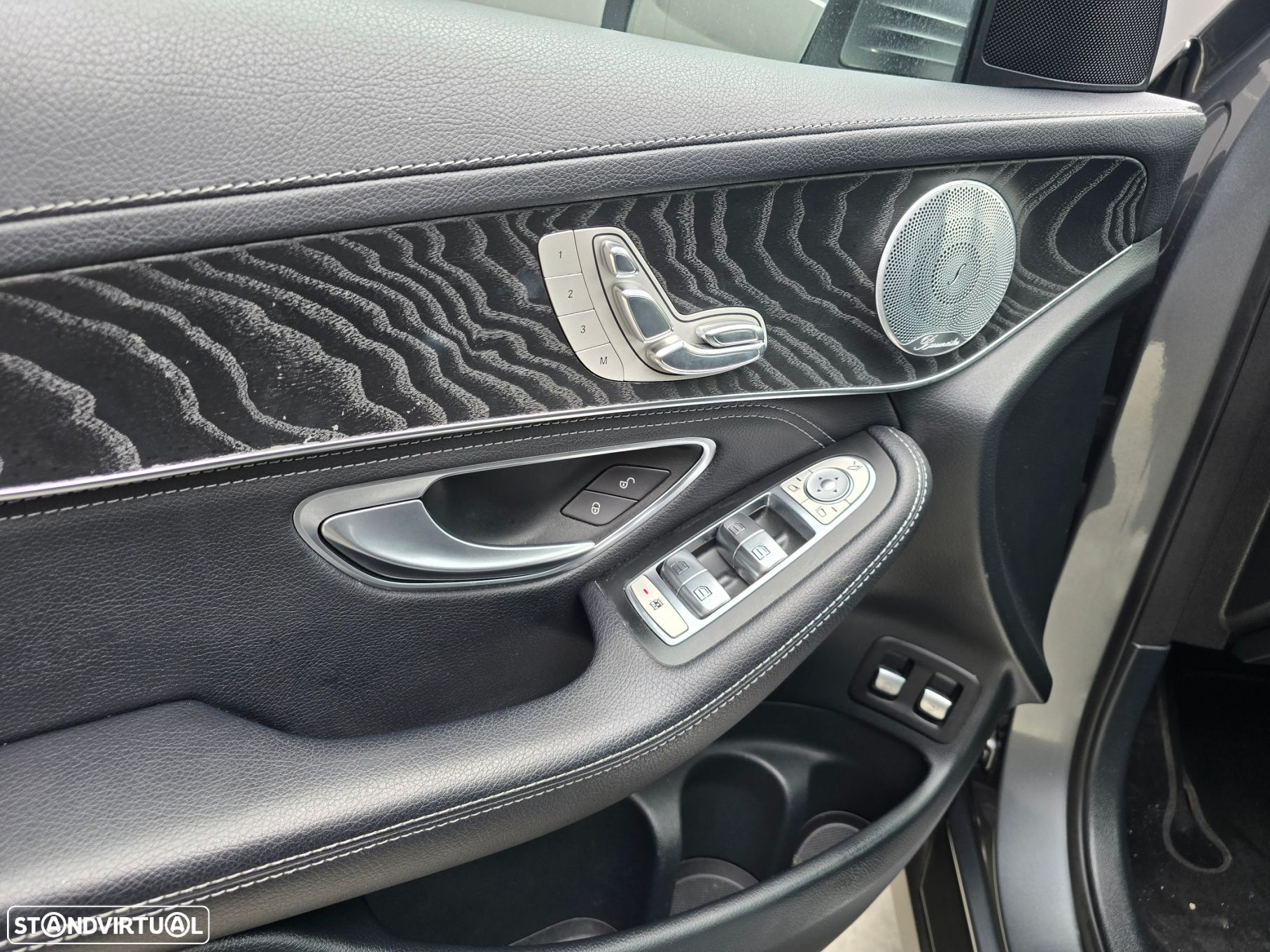 Mercedes-Benz GLC 350 - 26
