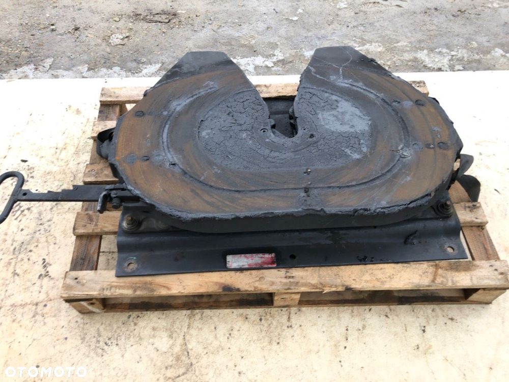 SIODŁO JOST  MAN TGX I 2006 - 2022 18.440 324 kW [441 KM] 4x2 2012 55R-010116 JSK37C - 4