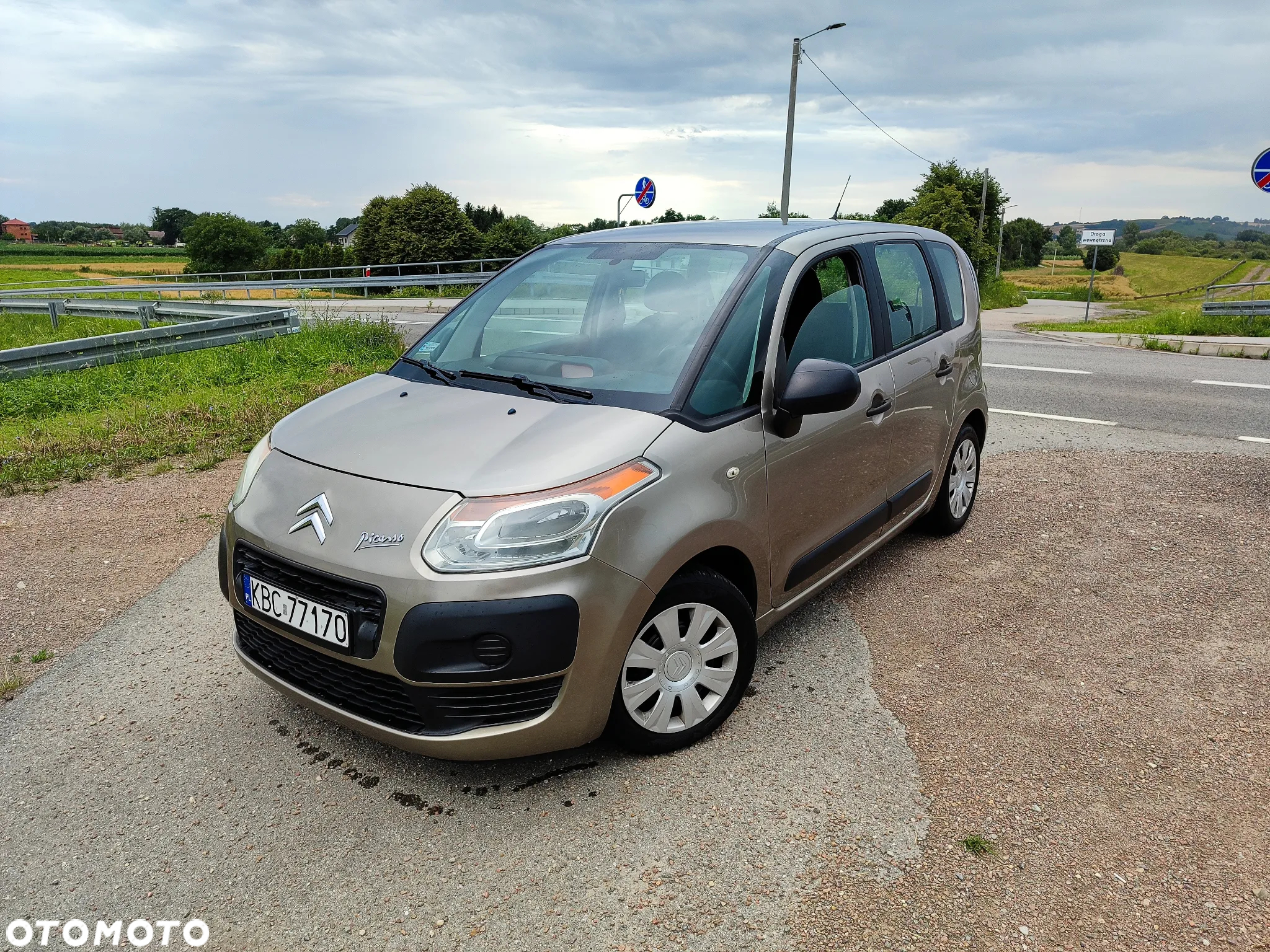 Citroën C3 Picasso 1.4i Attraction - 9