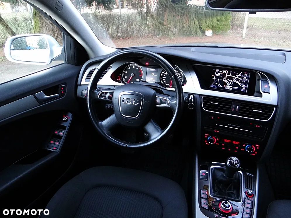 Audi A4 Avant 1.8 TFSI Attraction - 5