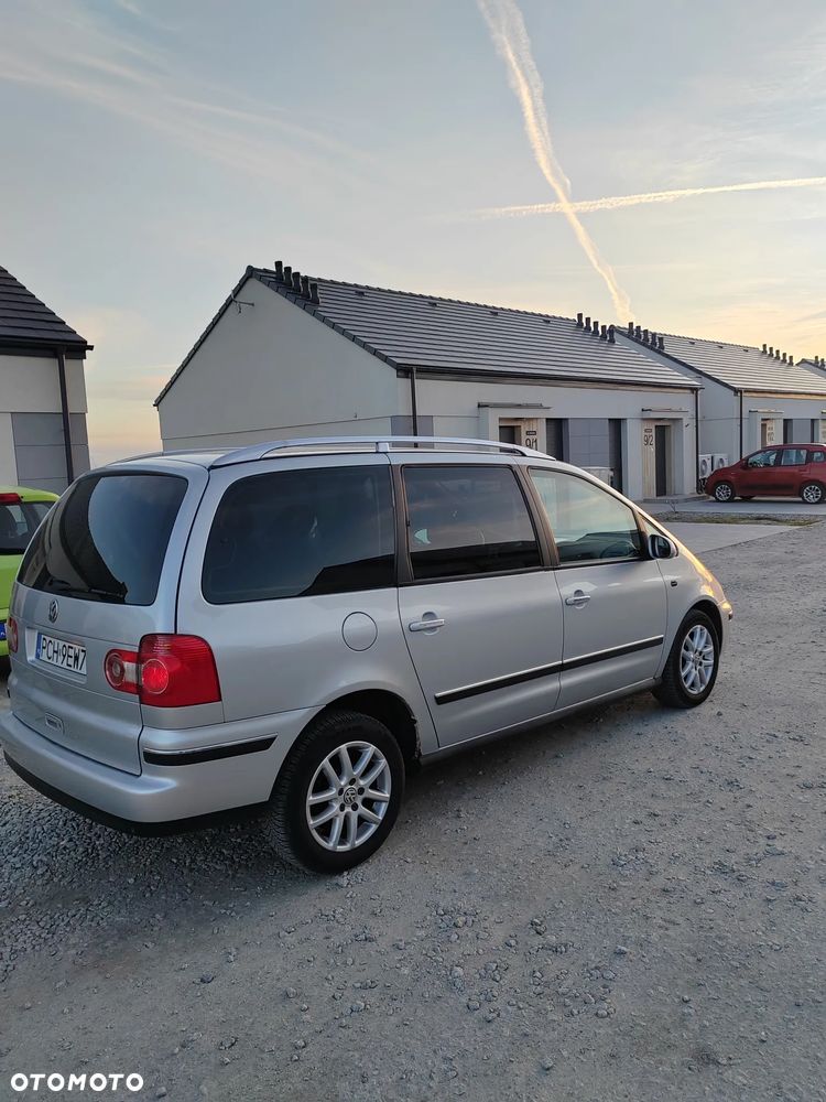 Volkswagen Sharan 1.9 TDI Automatik Freestyle - 9