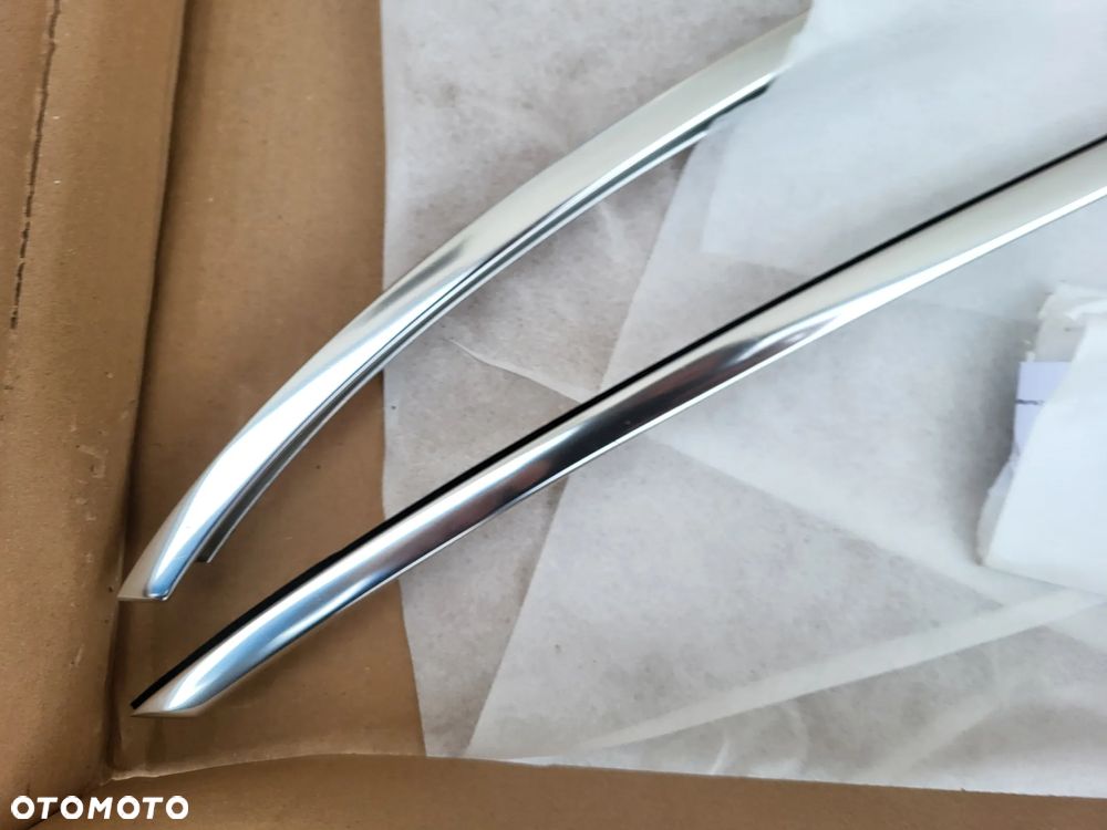 Komplet listew chrom Mercedes Cla w118 6731300 - 4