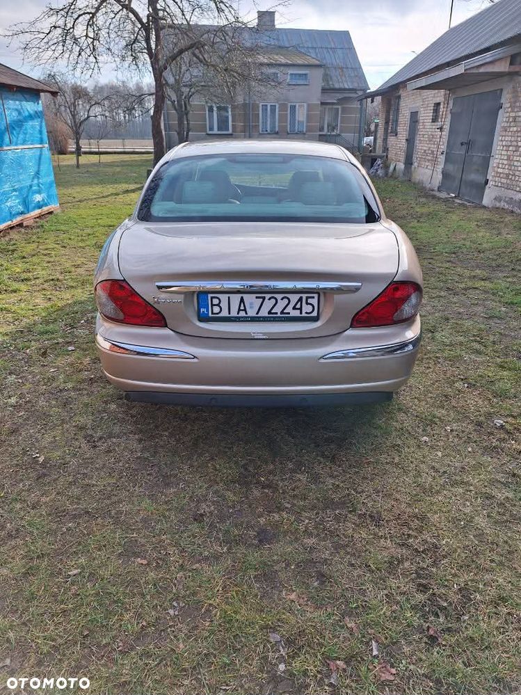 Jaguar X-Type 2.0 - 3