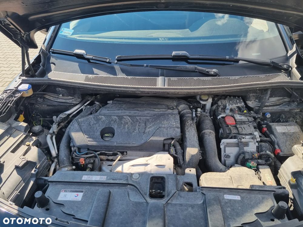 Peugeot 3008 1.6 PureTech Hybrid4 PHEV GT Pack S&S EAT8 - 19