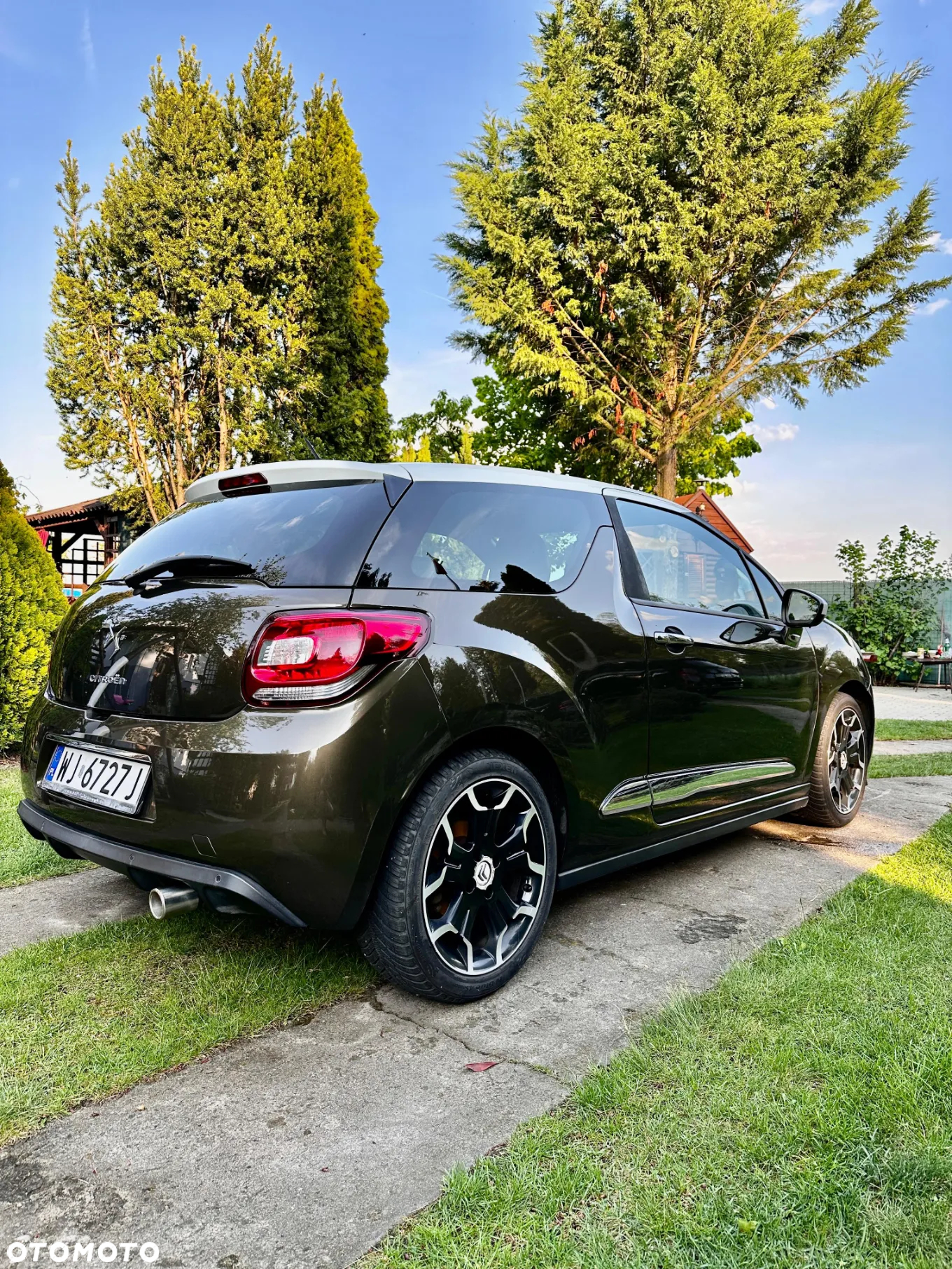 Citroën DS3 1.6 e-HDi SoChic - 3