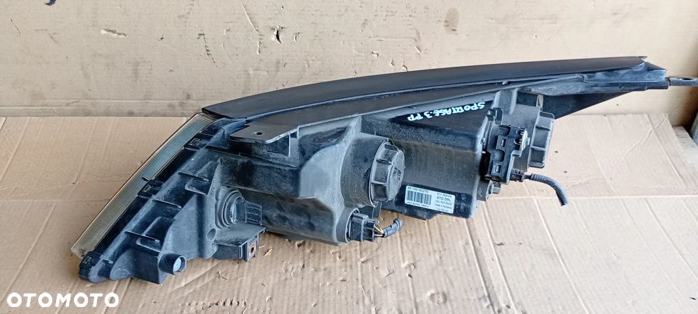 Lampa prawy przód przednia prawa XENON Kia Sportage III 3 UK 92102-3U310 - 8