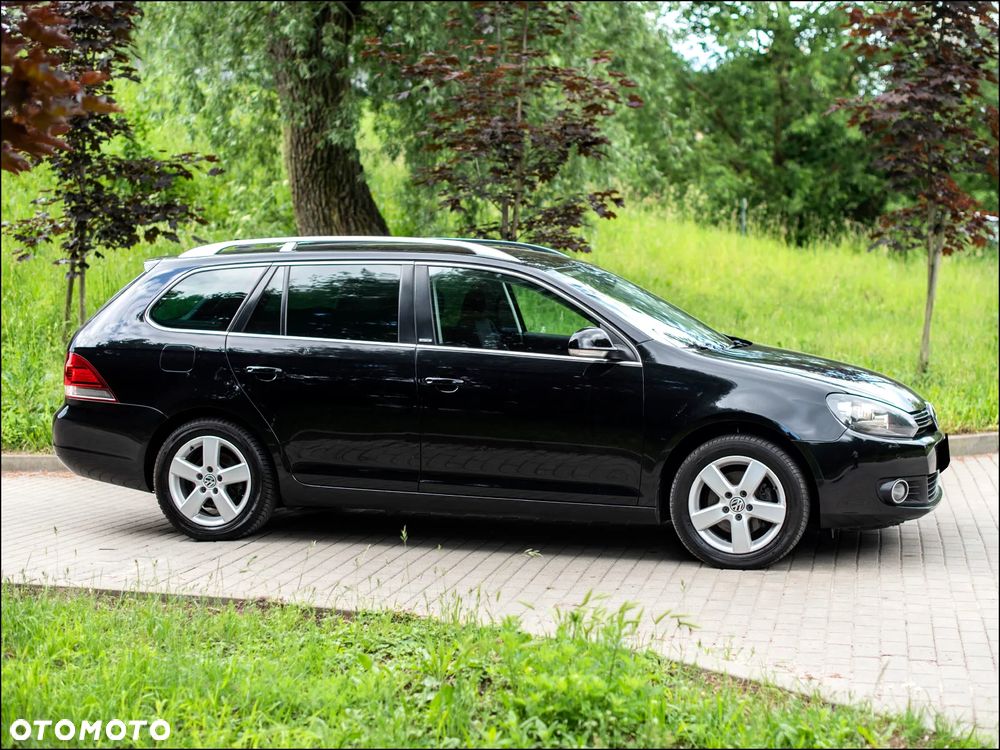 Volkswagen Golf - 5