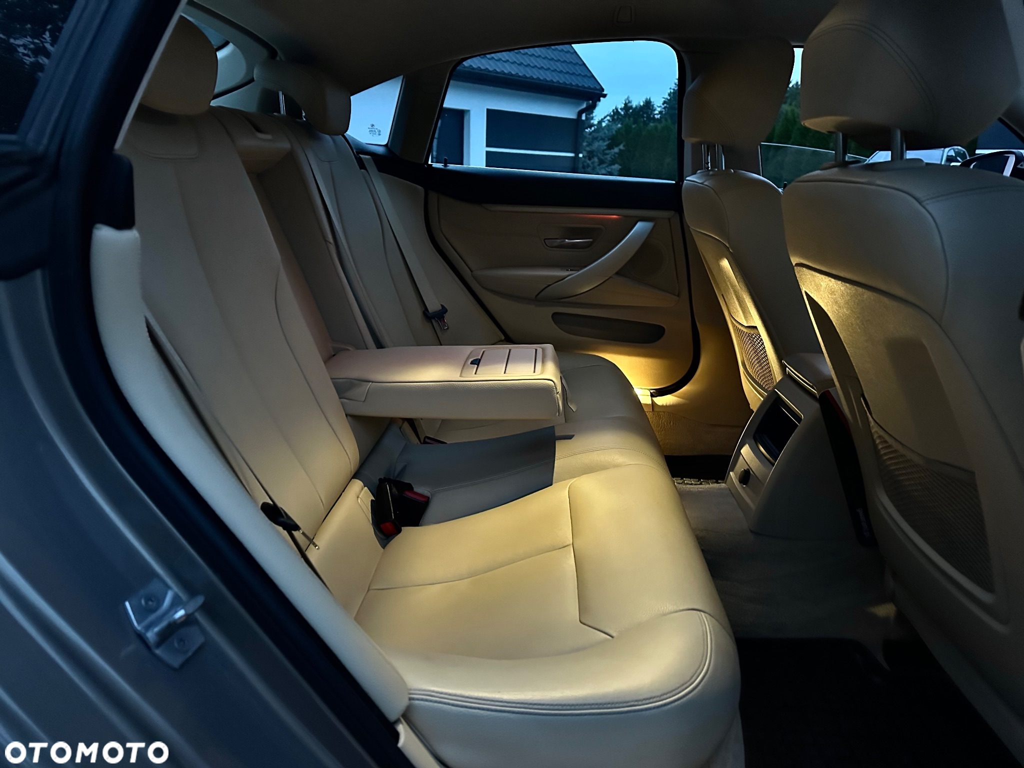 BMW Seria 4 420d Gran Coupe - 12