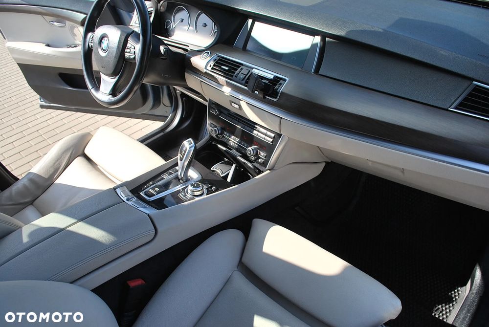 BMW Seria 5 - 26