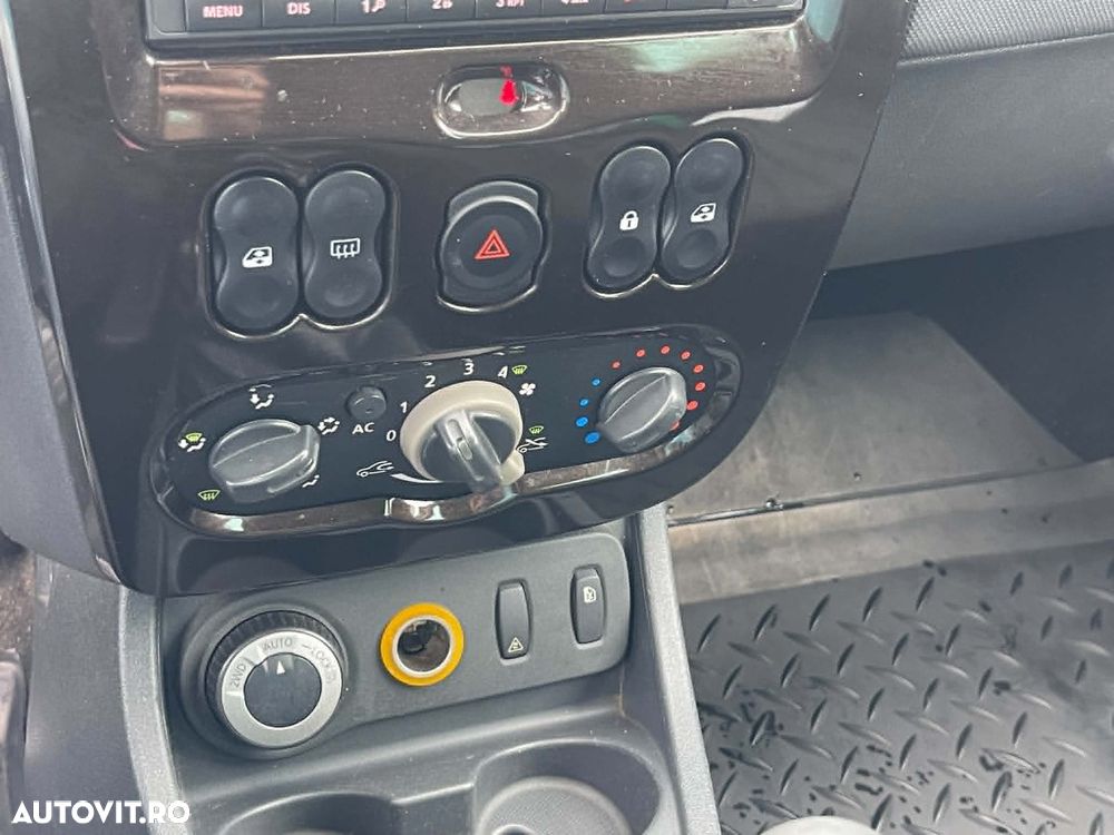 Dacia Duster 1.5 dCi 4x4 Prestige - 5