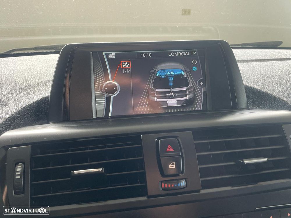 BMW 118 d Line Sport - 13