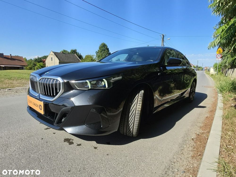 BMW Seria 5 520d xDrive mHEV M Sport - 6