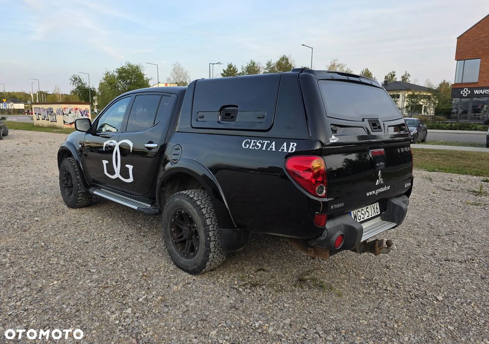 Mitsubishi L200 - 8