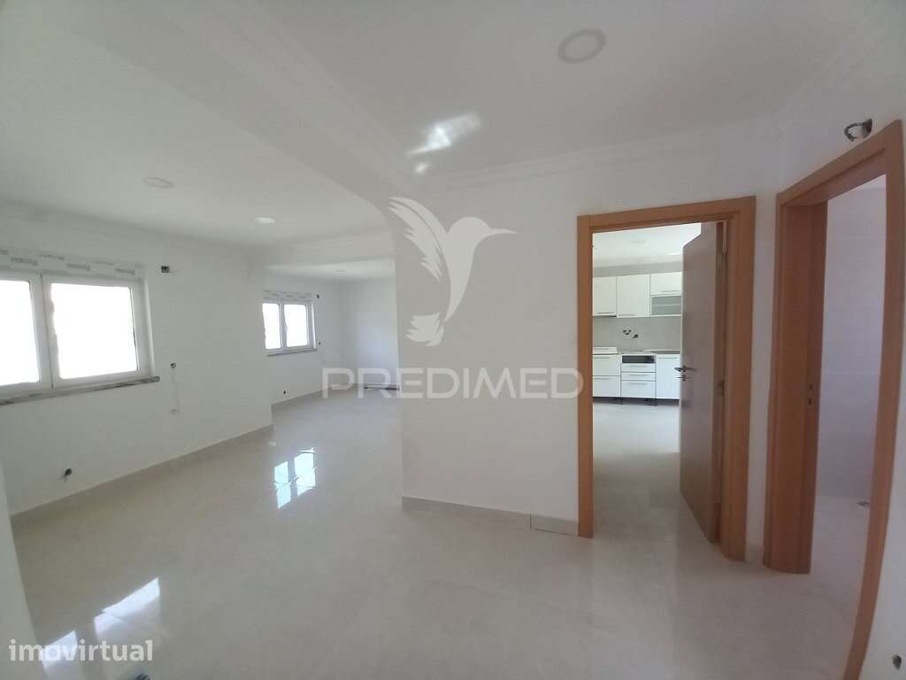 Vende se Moradia T4+2 Foros da Amora - Grande imagem: 4/40