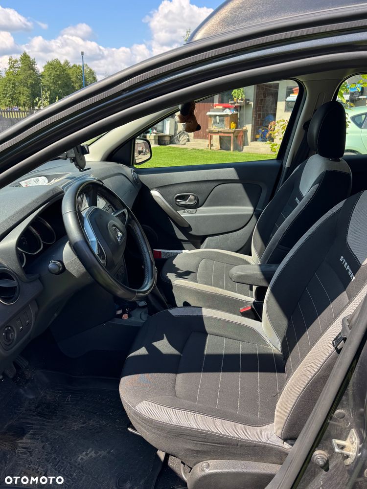 Dacia Sandero TCe 90 (S&S) Comfort - 9