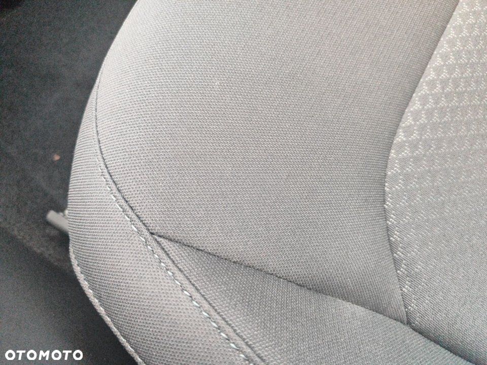 Kia Niro - 24