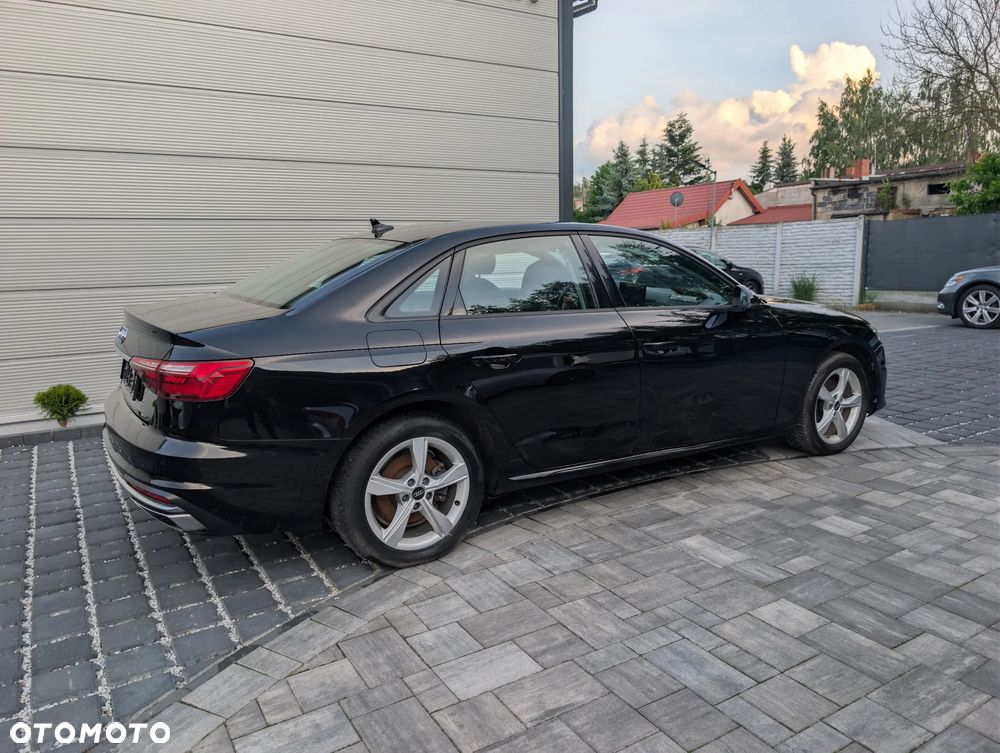 Audi A4 Limousine 35 TFSI mHEV Advanced S tronic - 2