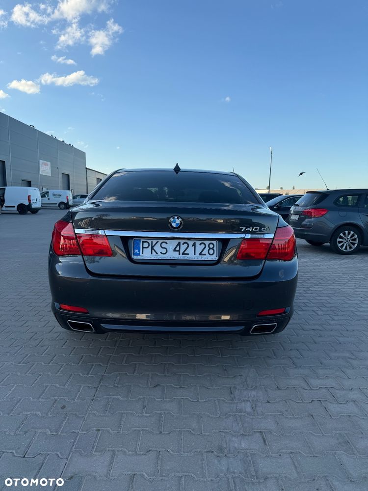 BMW Seria 7 740d xDrive - 8