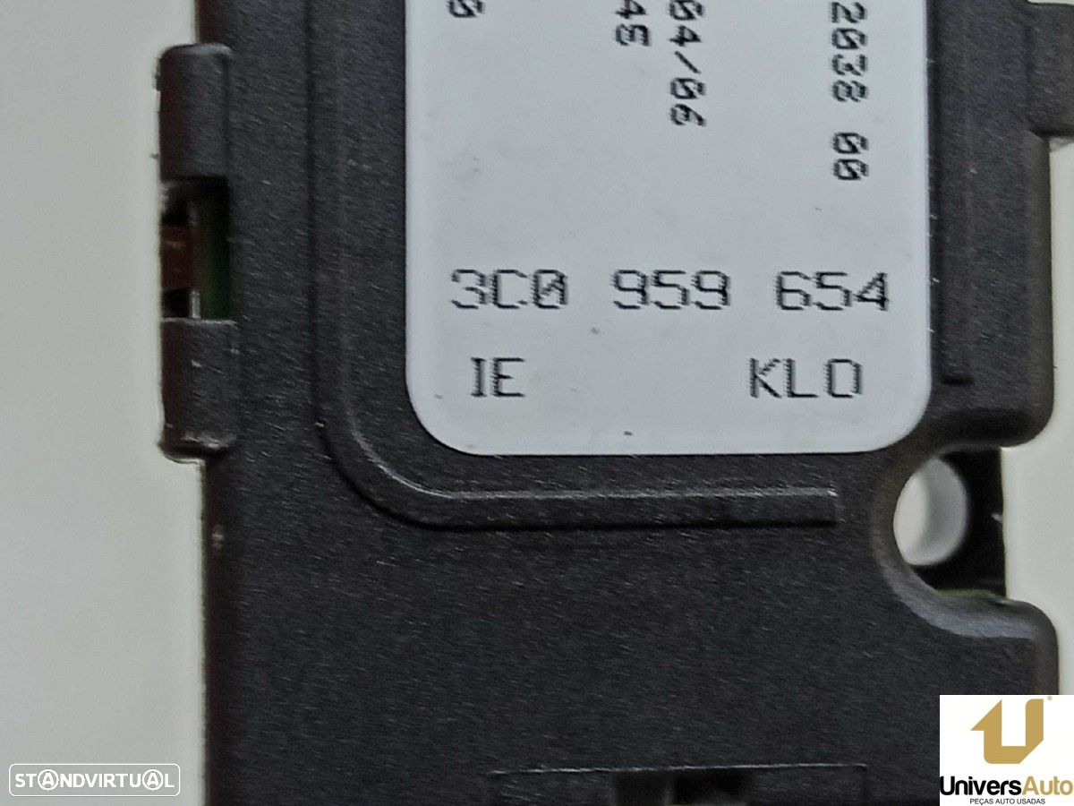 SENSOR DE ÂNGULO DE DIREÇÃO VOLKSWAGEN PASSAT VARIANT (3C5) ADVANCE - 2