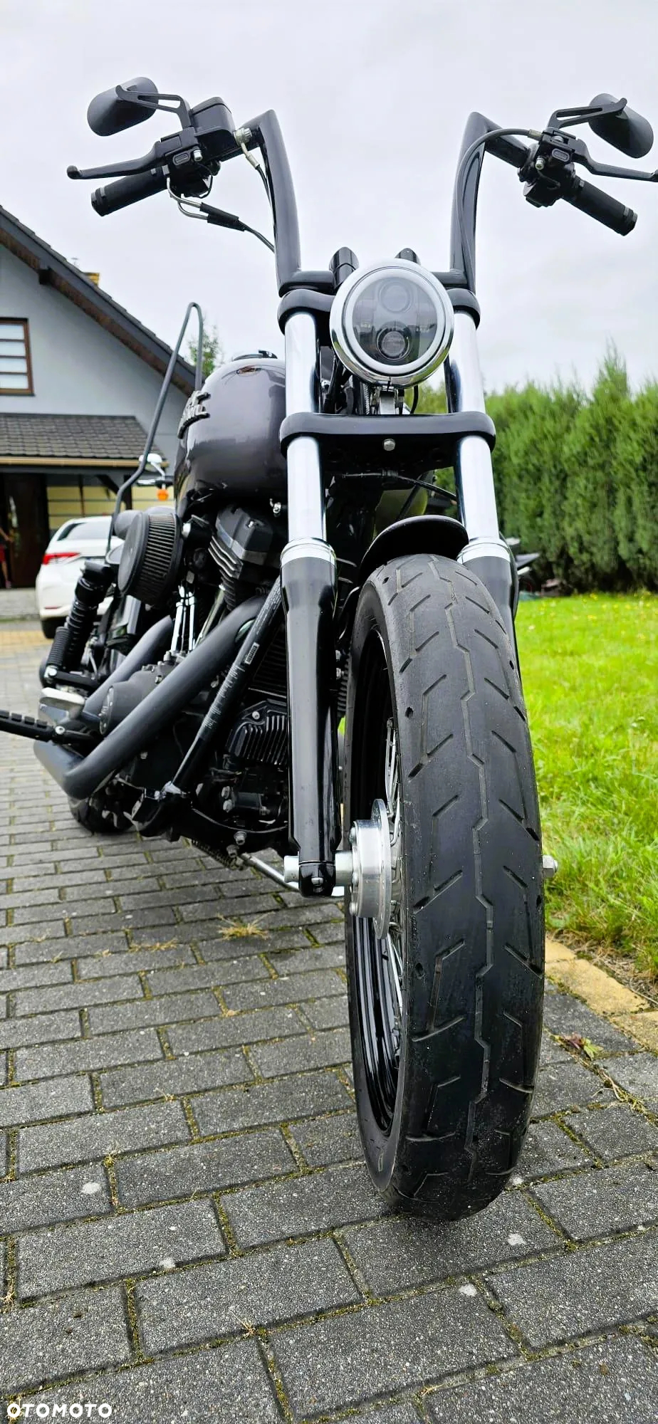 Harley-Davidson Dyna Street Bob - 5
