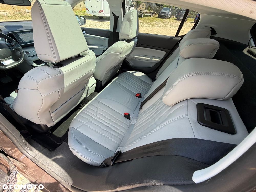 Peugeot 308 - 19