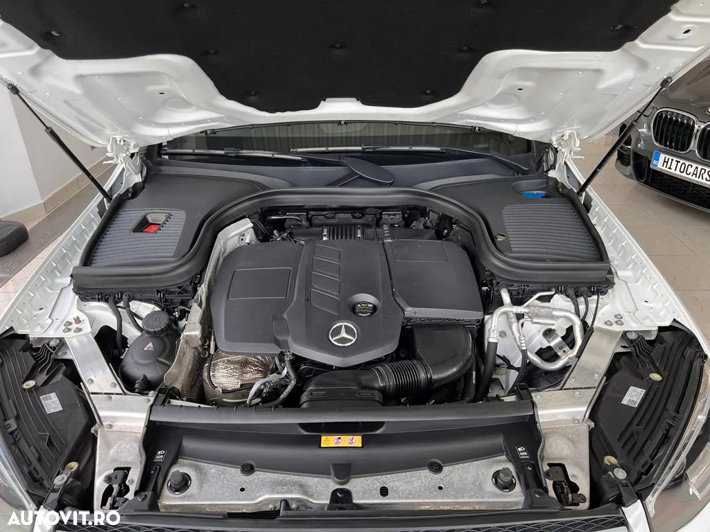 Mercedes-Benz GLC - 12