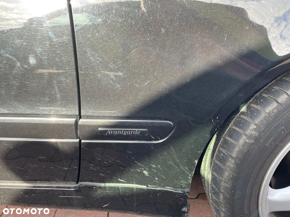 Mercedes-Benz CLK - 8