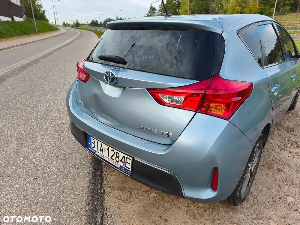 Toyota Auris 1.8 HSD Prestige NAVI - 9