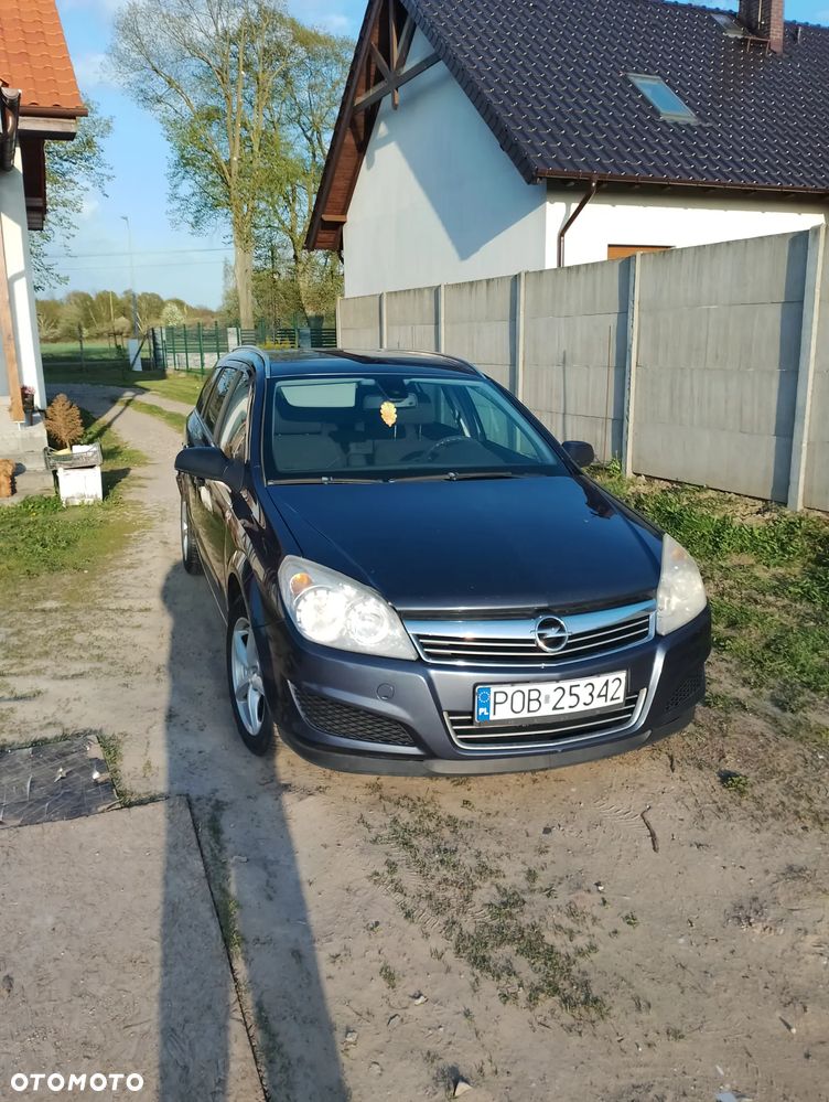 Opel Astra 1.7 CDTI 111 - 1