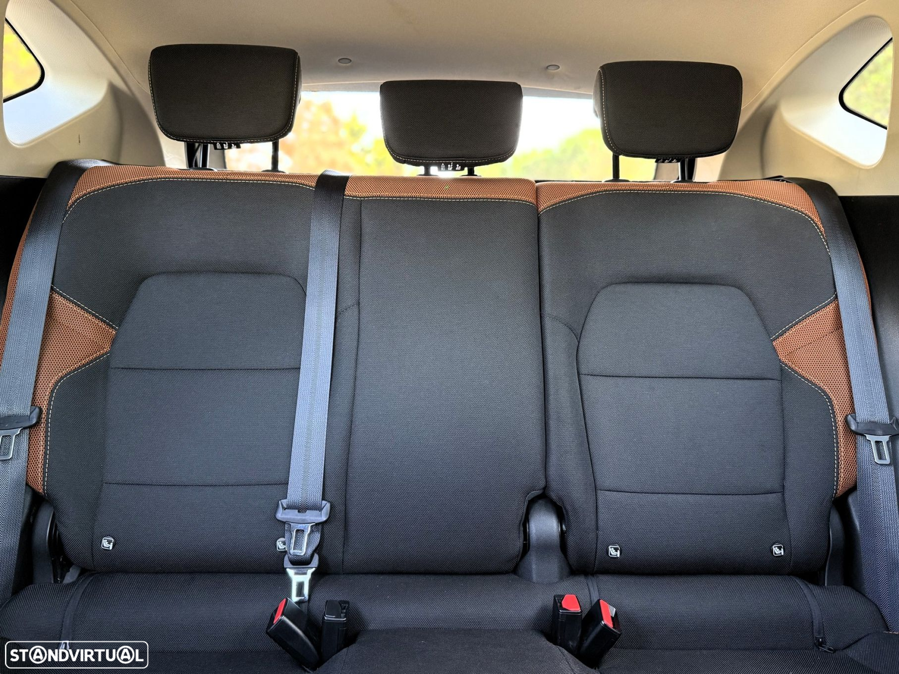 Renault Captur 1.3 TCe Exclusive EDC - 32