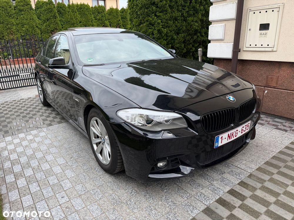 BMW Seria 5 528i xDrive - 1