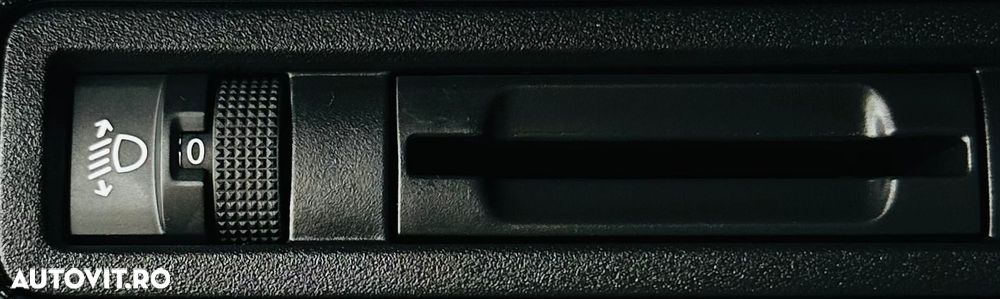 Peugeot 3008 PureTech 130 Stop & Start GPF Active - 12