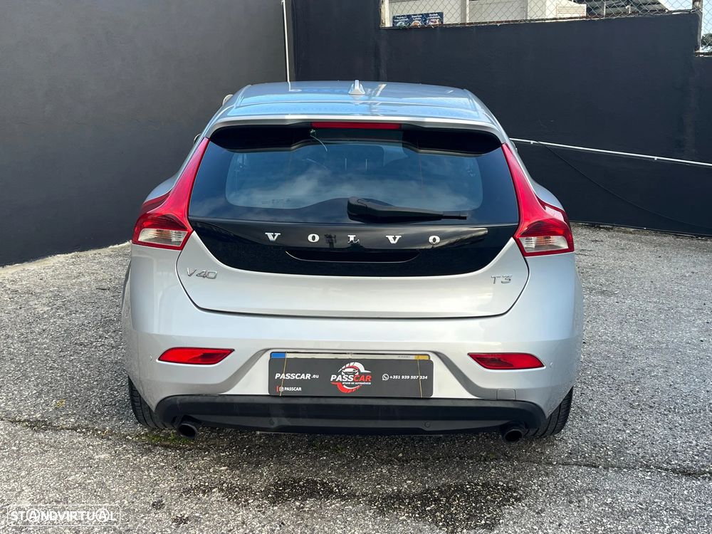 Volvo V40 1.5 T3 Sport Edition Geartronic - 11