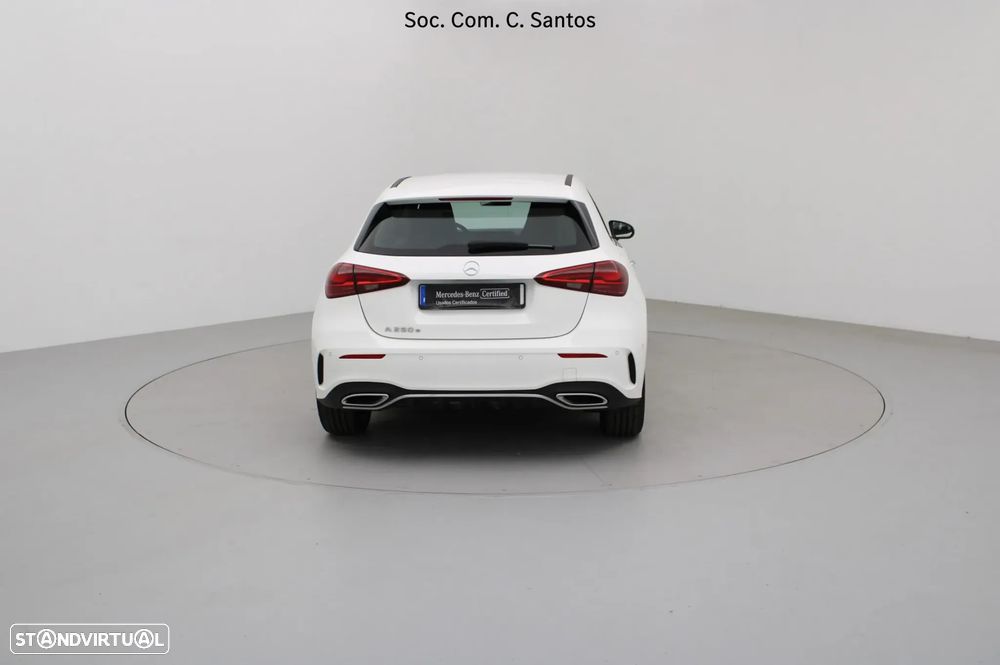 Mercedes-Benz A 250 e - 5