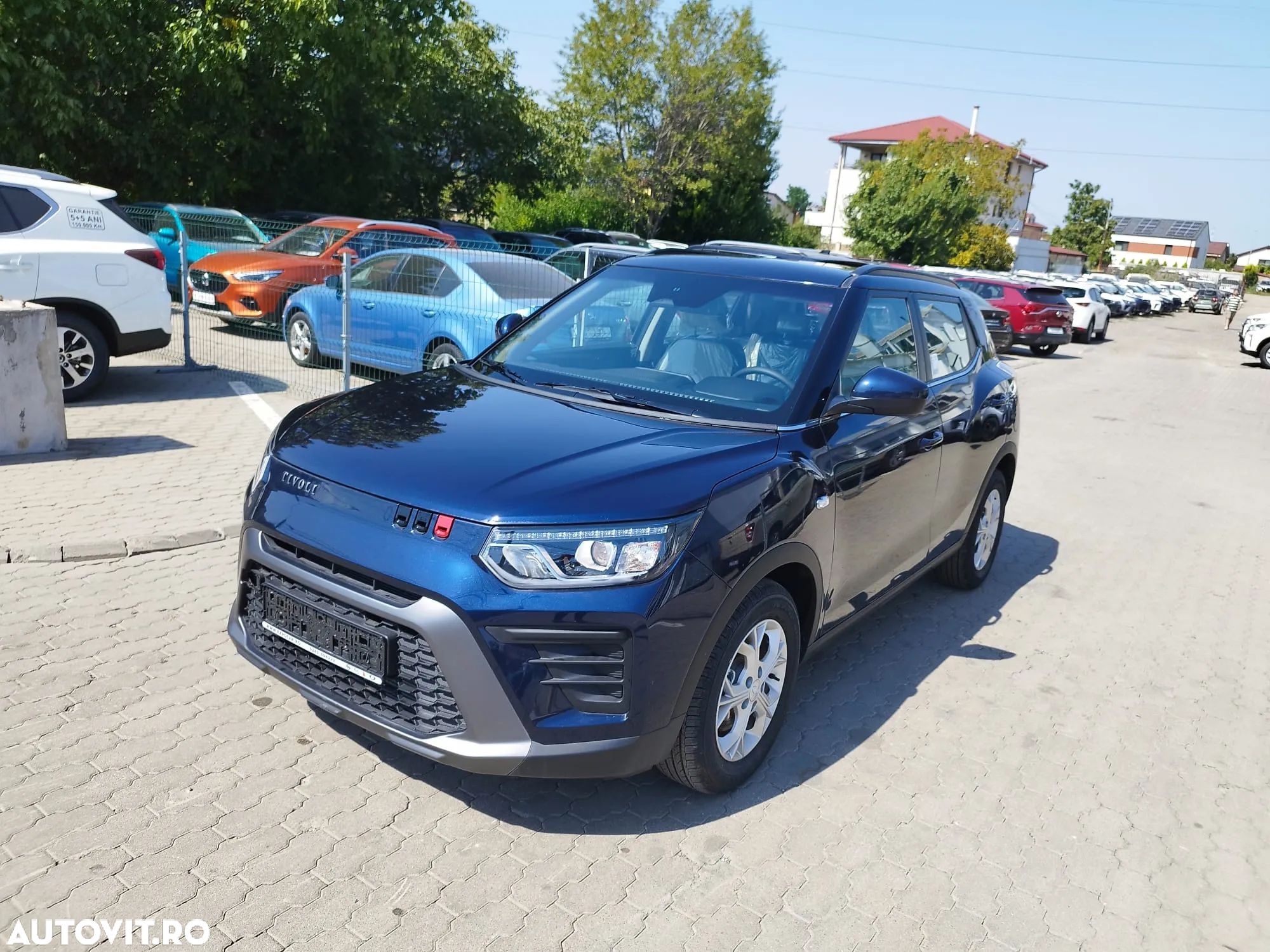 SsangYong Tivoli - 1
