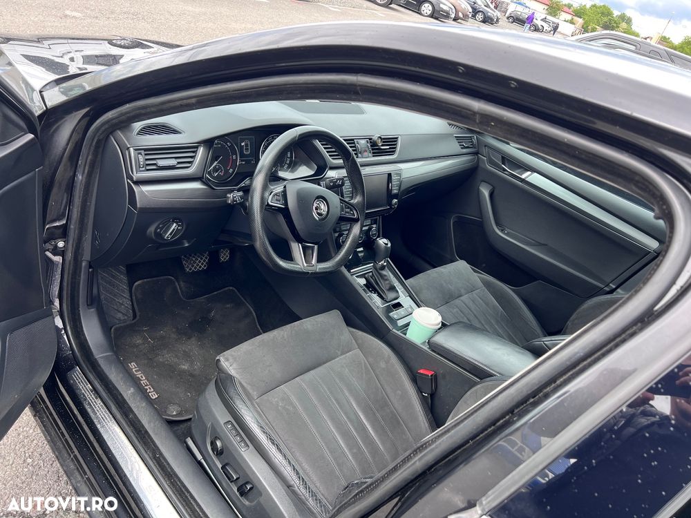 Skoda Superb 2.0 TDI DSG Style - 6