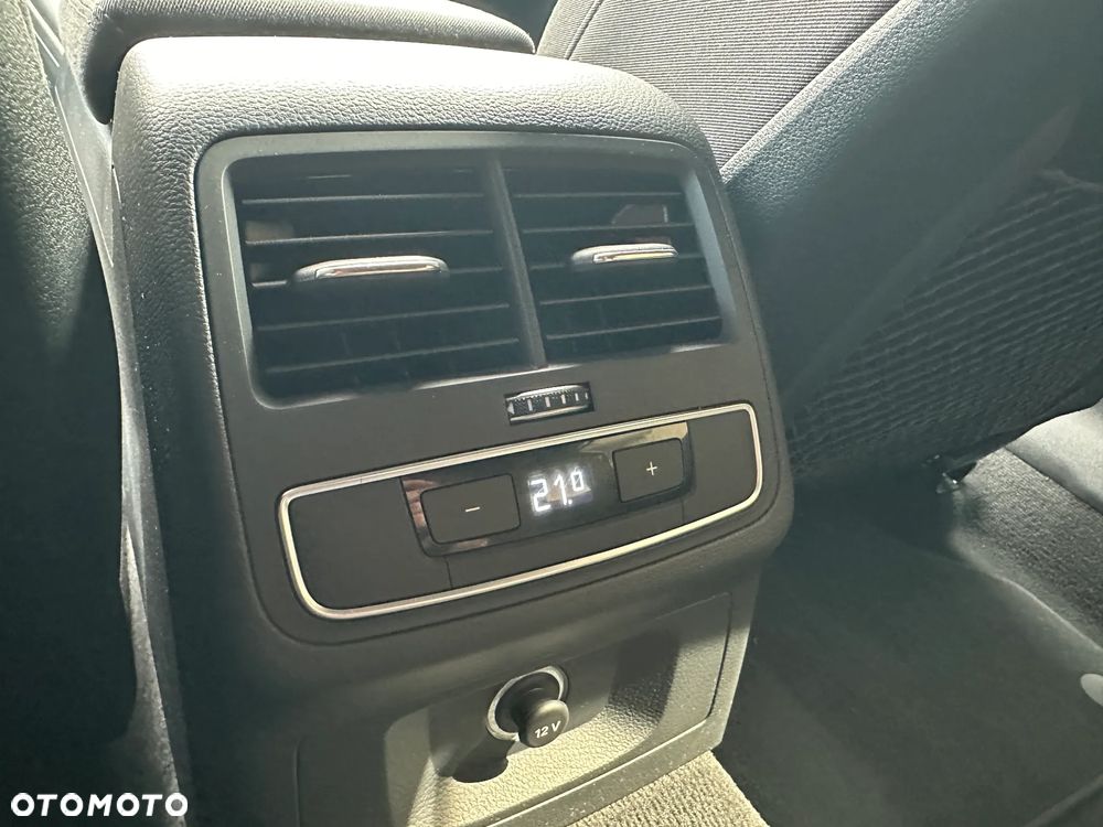 Audi A4 Avant - 25