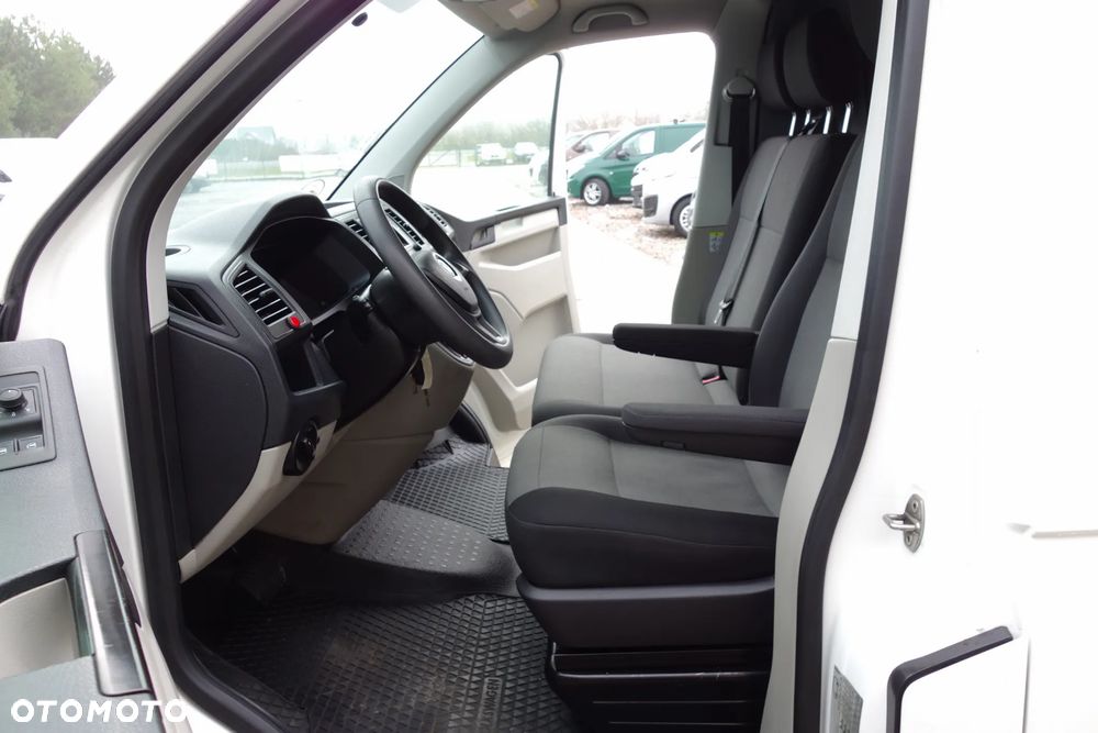Volkswagen Transporter  T6 Automat Long 2.0 TDI 150 KM Klima Webasto - 5