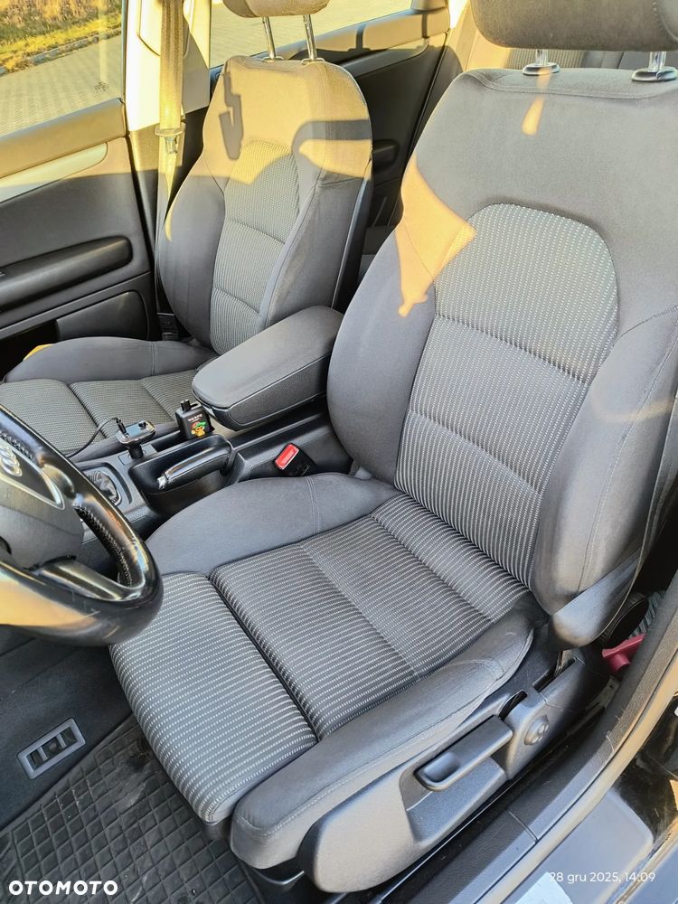 Audi A4 Avant 2.0 TDI - 9